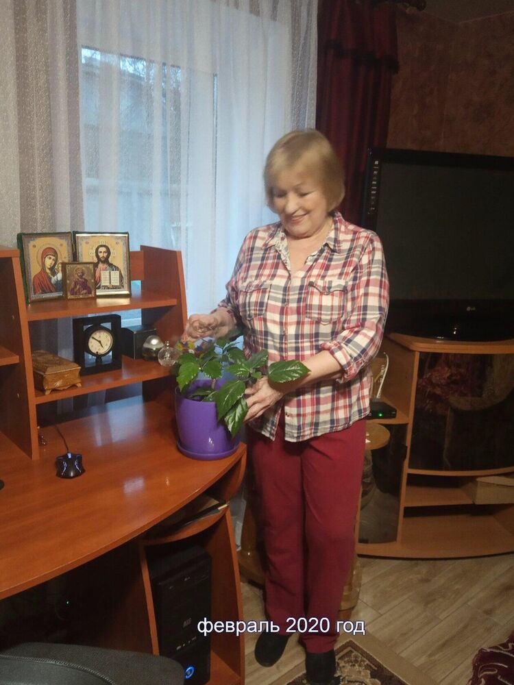  21671739  Tamara, 70 ,    