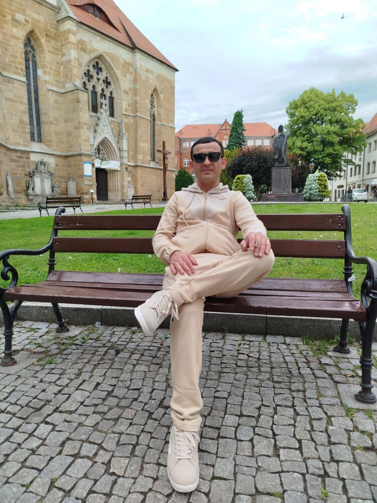  ,   Grigl, 36 ,   ,   