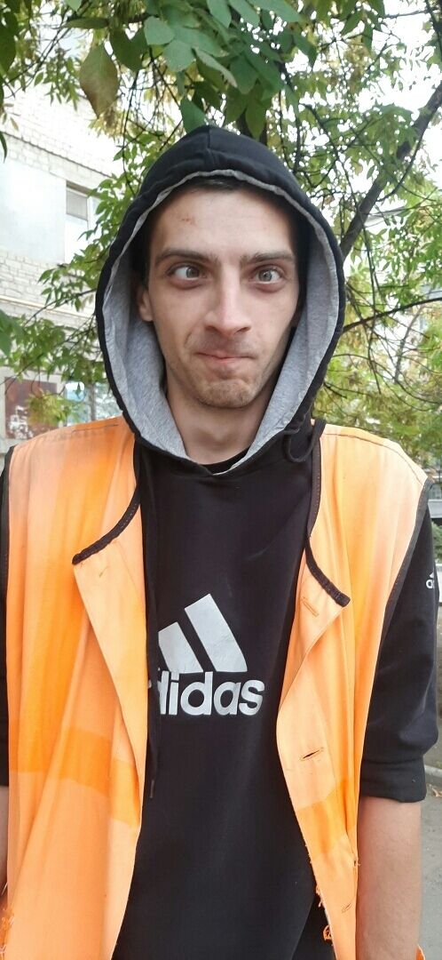  44717439  Mikhail, 35 ,    