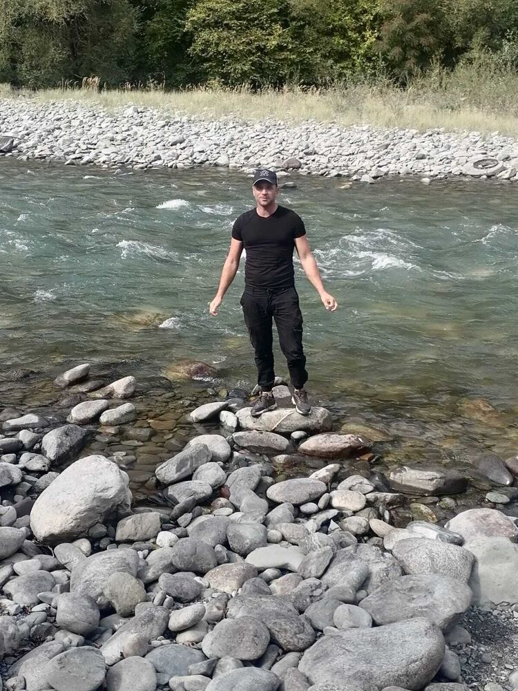  38200129  Konkupent, 39 ,    