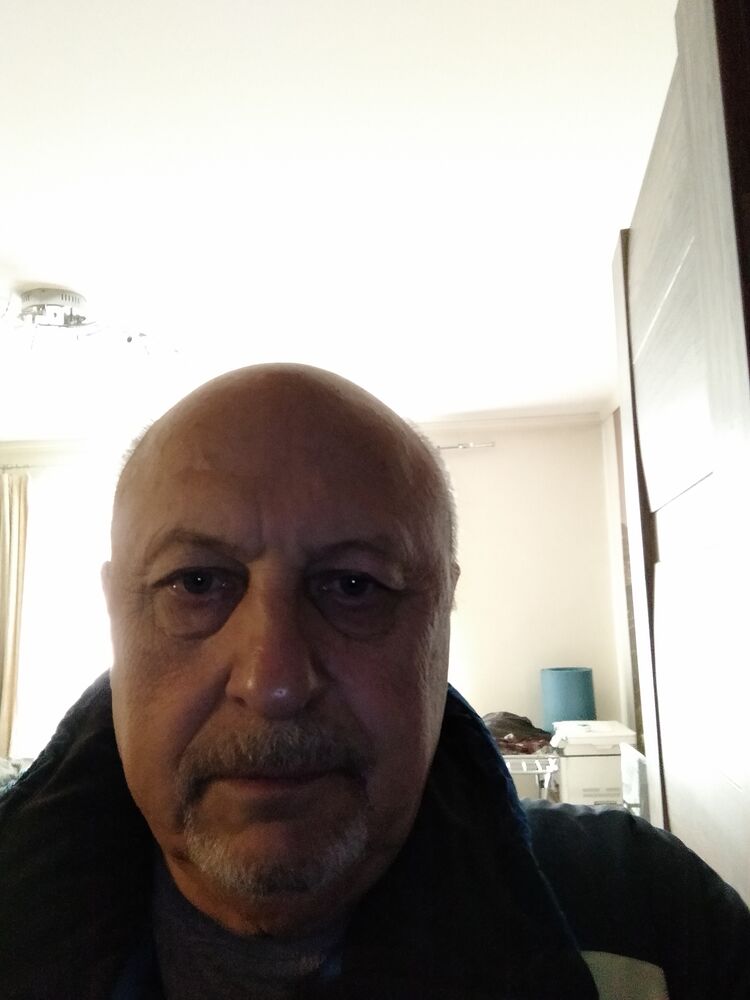  39056689  , 73 ,    