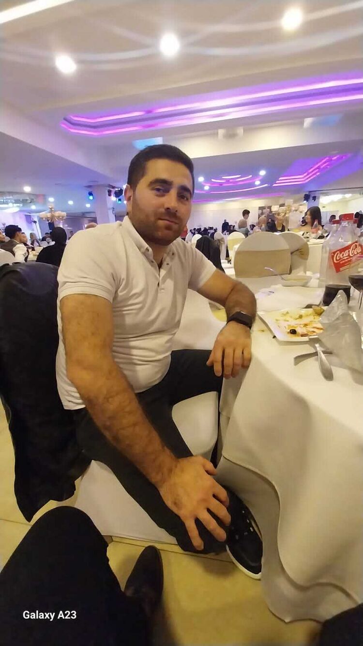  ,   Vugar, 33 ,   ,   