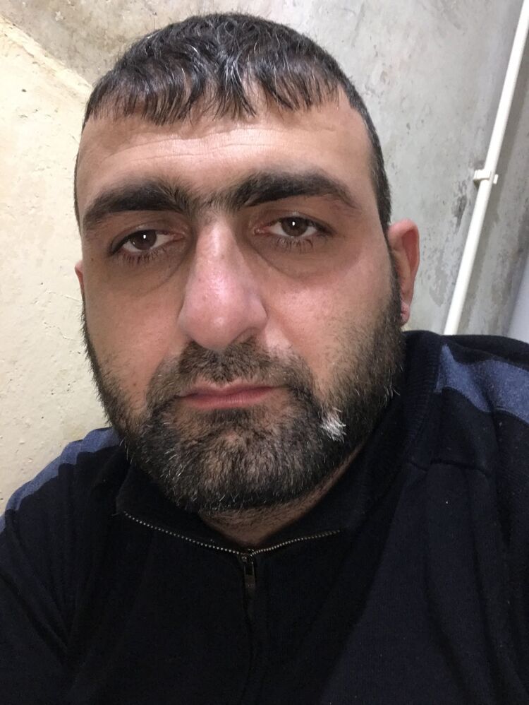  32194229  Hovo, 37 ,    