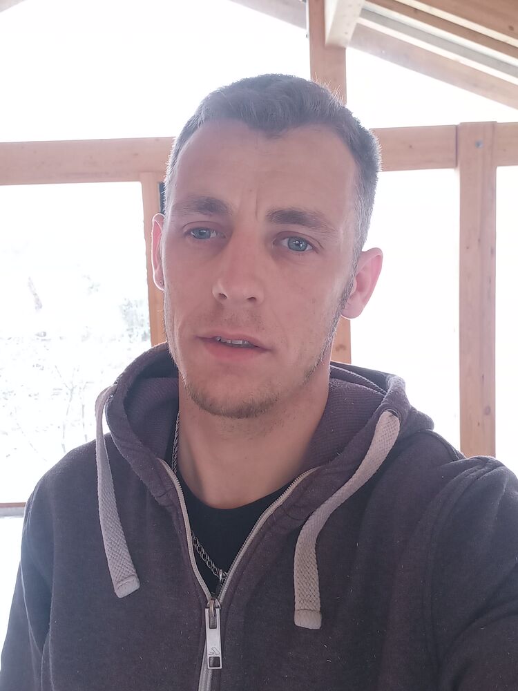  32745499  Andrey, 34 ,    