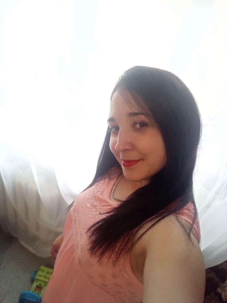  30870359  Anzhela, 37 ,    