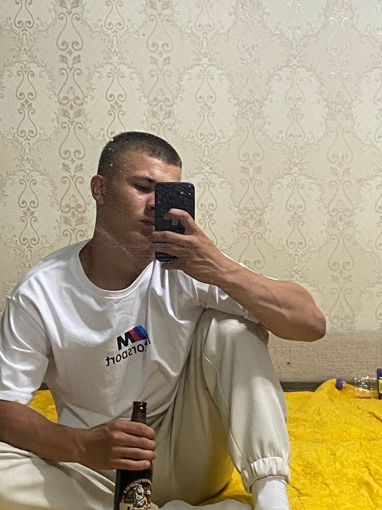  52776069  , 22 ,    