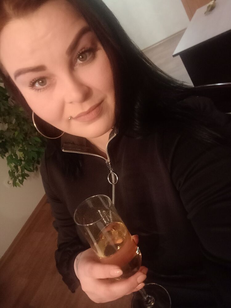  31764569  Ekaterina, 36 ,    