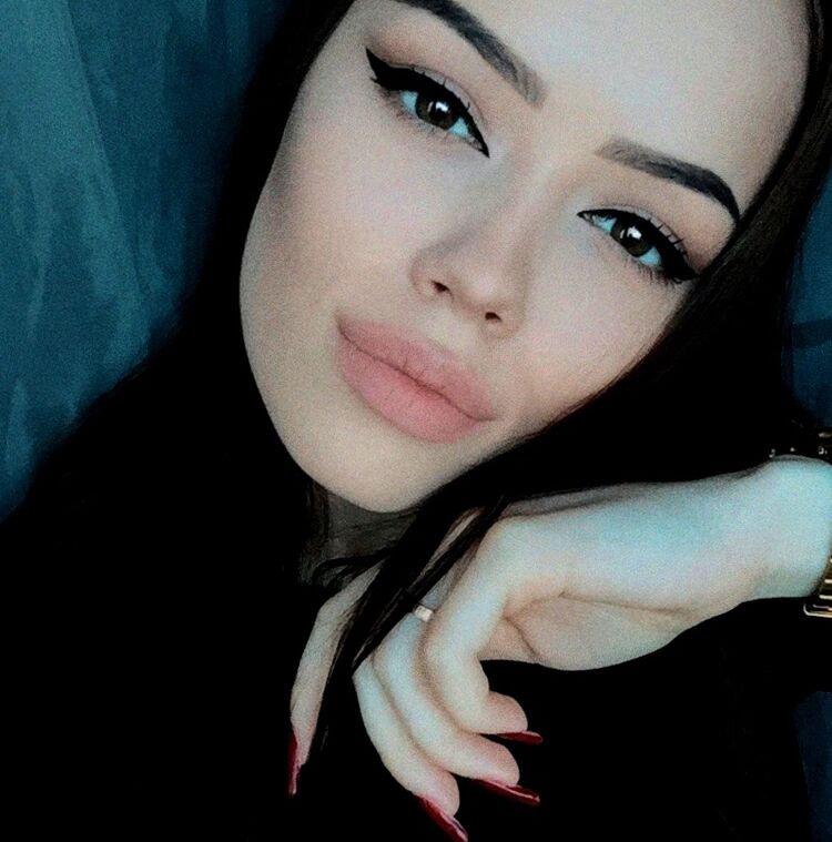  48277379  , 23 ,    