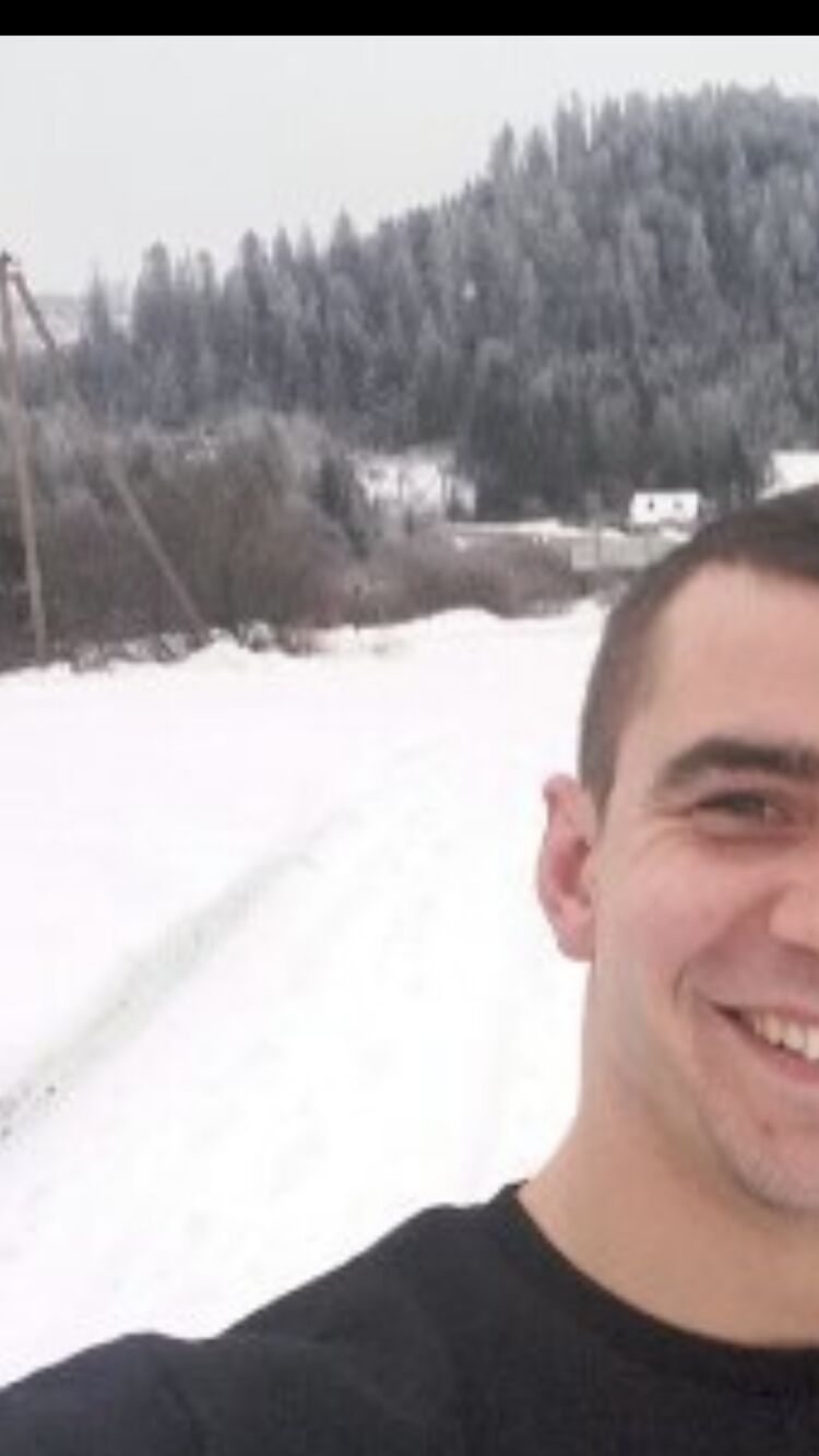  22817589  Vitj, 33 ,    