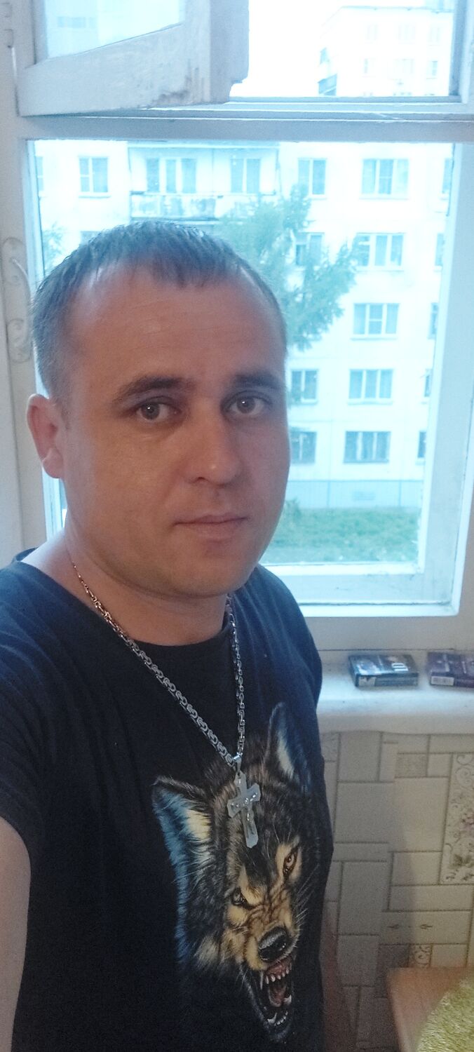  35900149  , 37 ,    