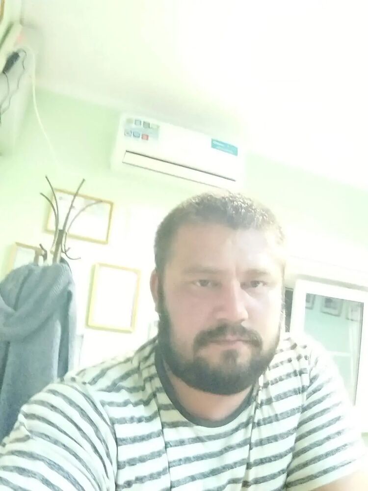  ,   Ivan, 38 ,   ,   