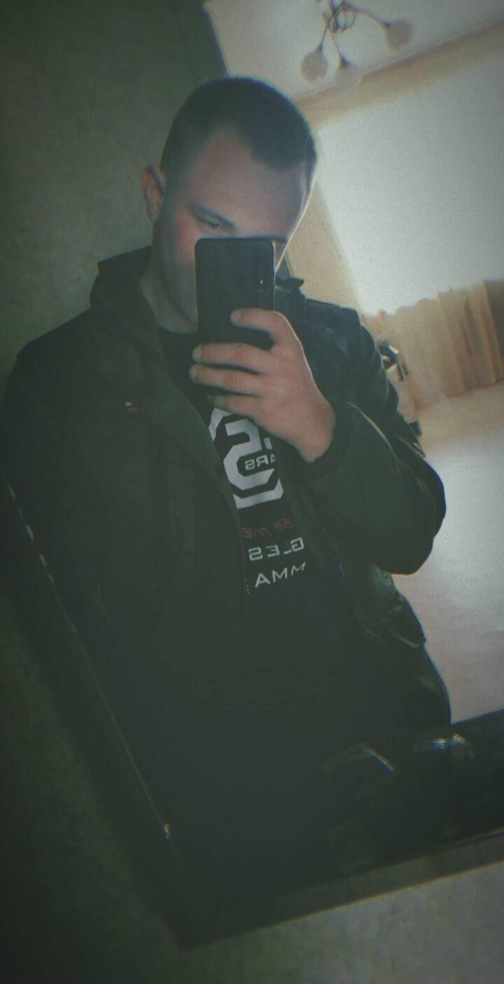  41036879  , 25 ,    