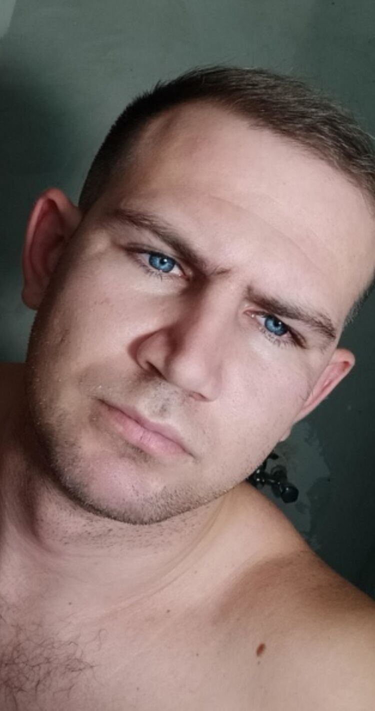  29766709  Nikolay, 32 ,    