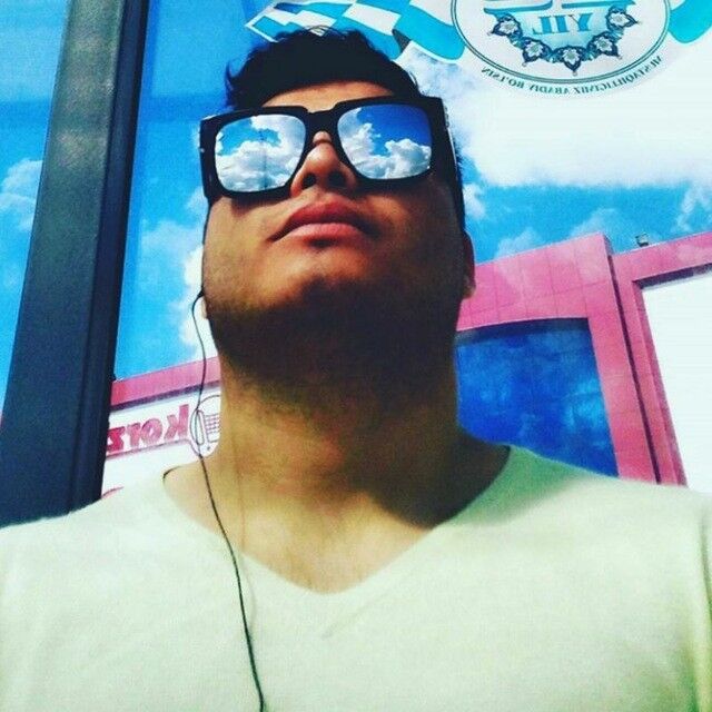  ,   Suhrob, 32 ,   ,   , c 