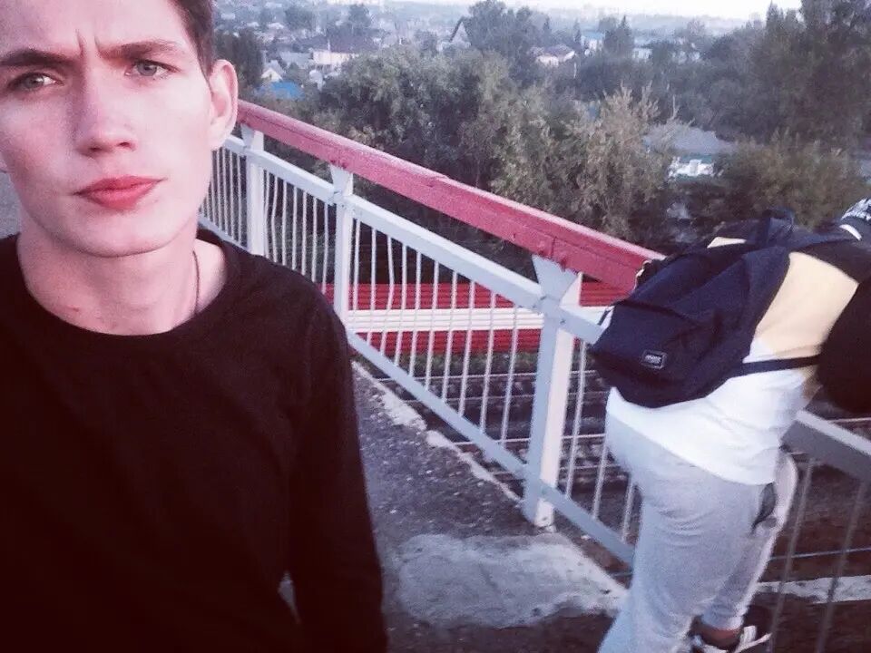  31576949  , 26 ,    