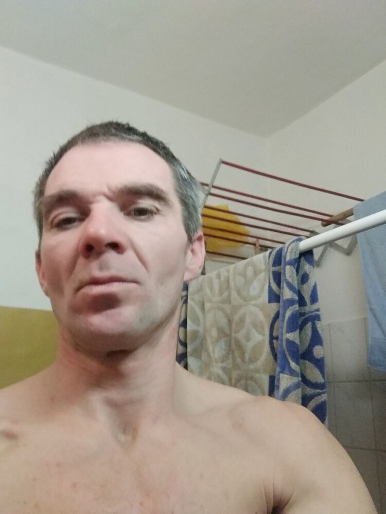  ,   Robert, 48 ,   ,   , c 