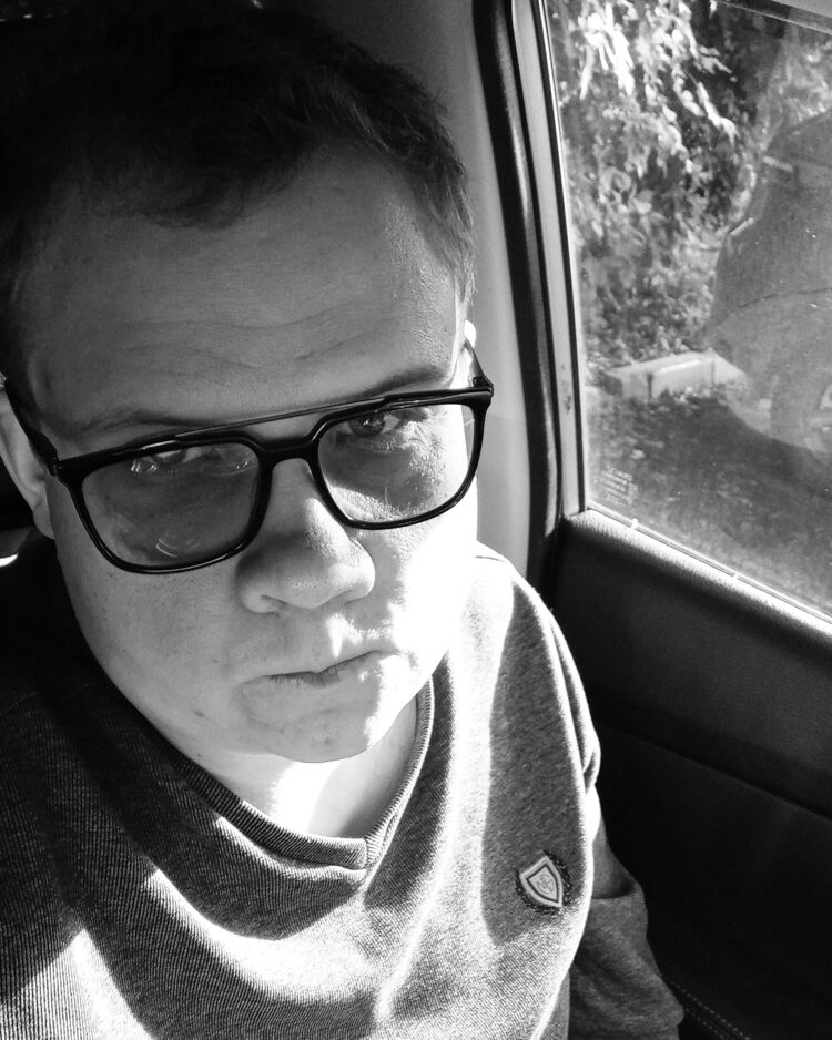 ���� 24927699 ������� ����, 33 ����, ���� ���������� � ���������