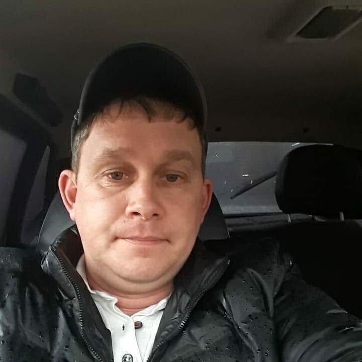  21827649  , 40 ,    