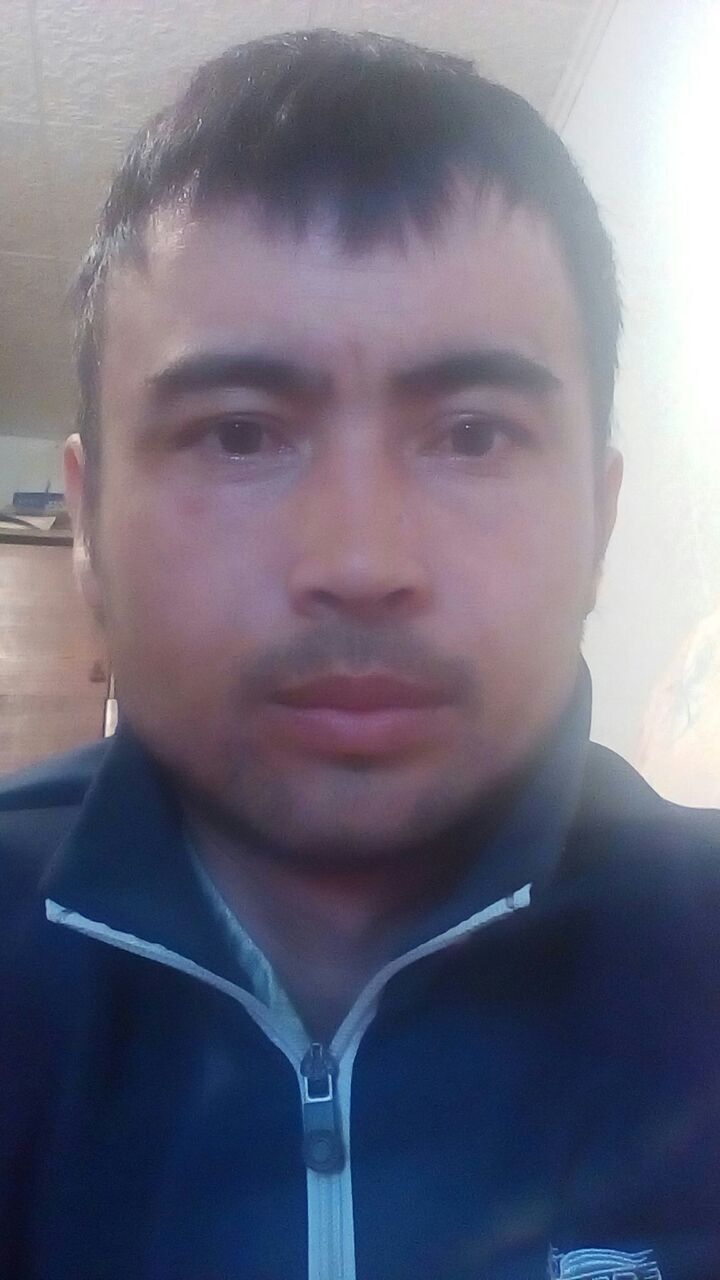  23373629  Vor, 40 ,    