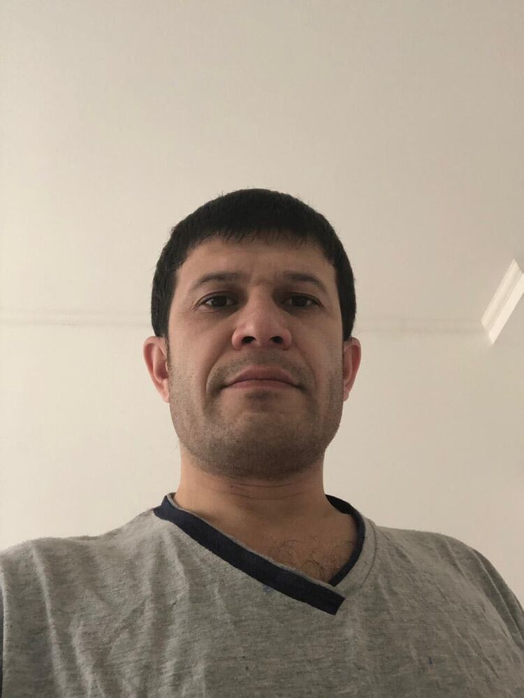  31403749  UCHQUN, 36 ,    