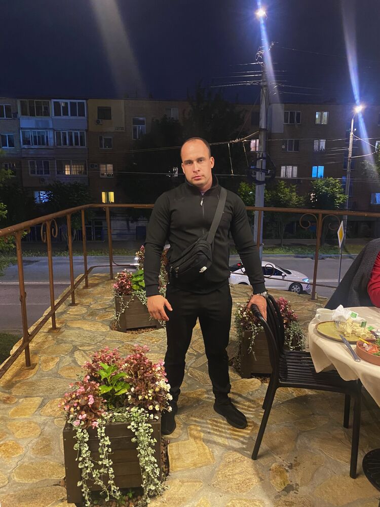  38042409  , 34 ,    --