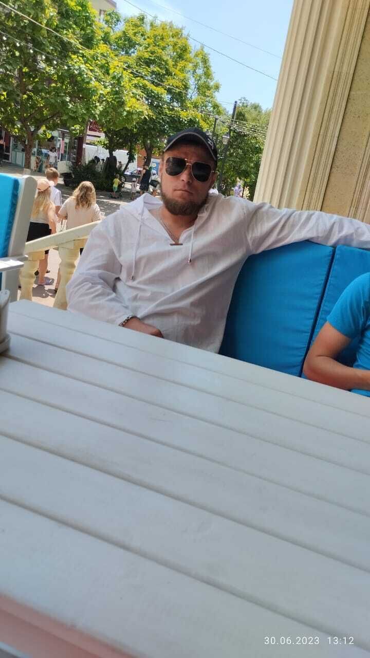  38503889  , 39 ,    