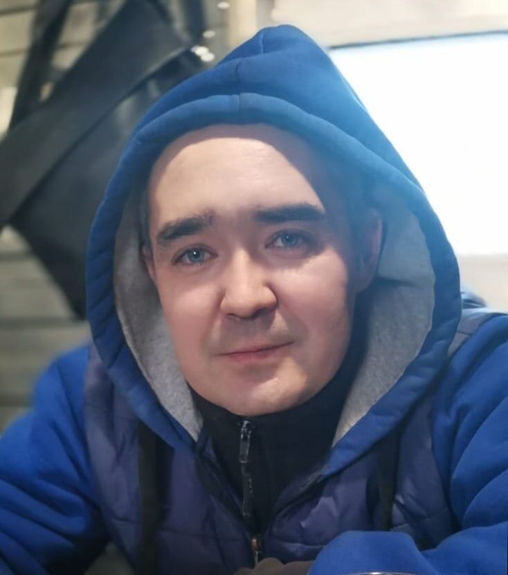  44427719  , 39 ,    