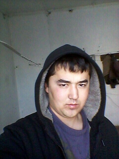  9650529  Kamron, 31 ,    