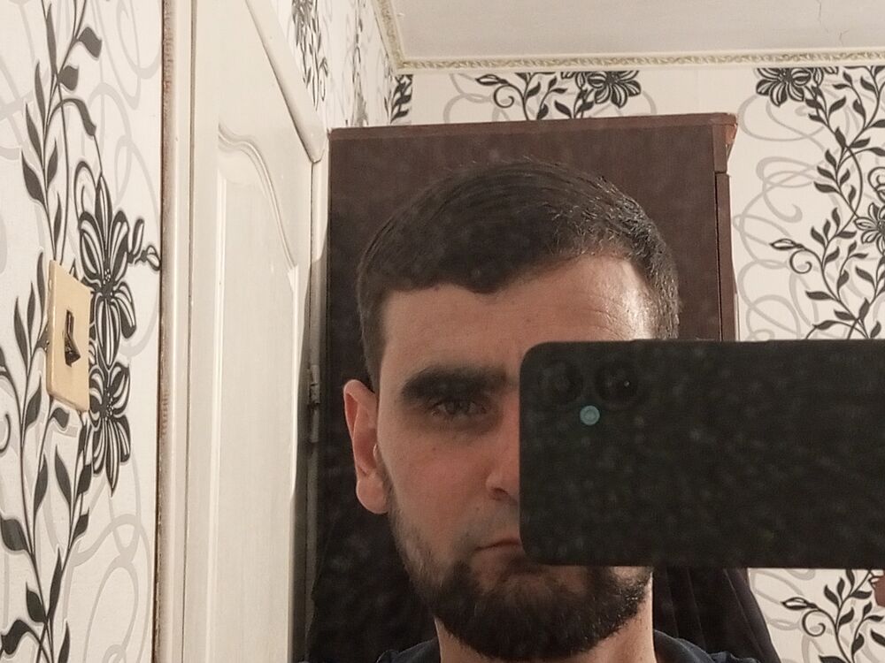  52842159  , 35 ,    -