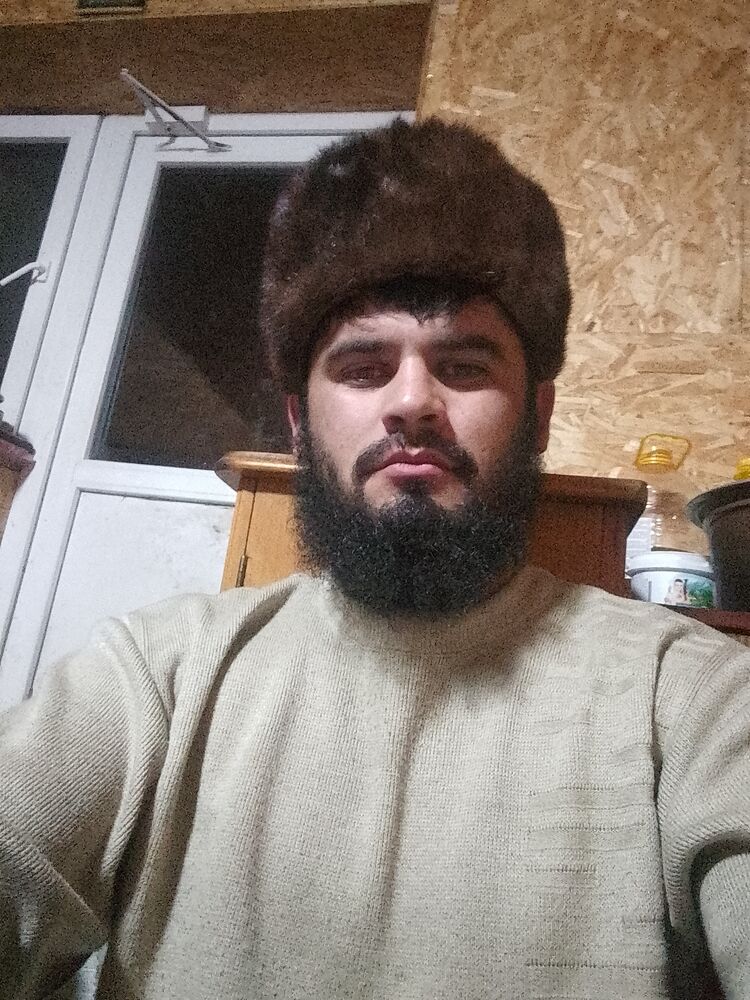  ,   Zokirjon, 26 ,   ,   , c , 