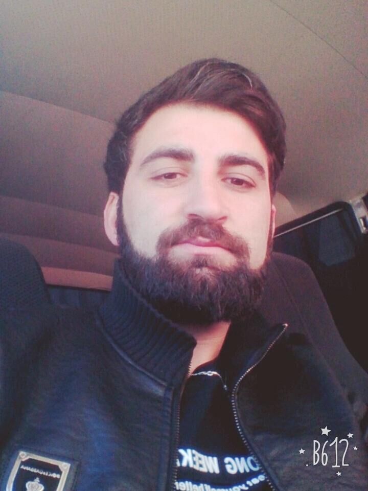  45917839  Mher, 32 ,     