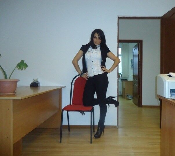  6257079  Aygun, 35 ,    