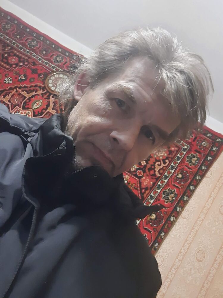  37744409  , 48 ,    