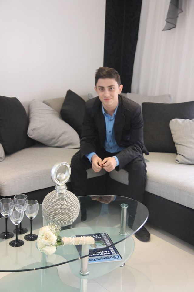 ���������� �������, ���� ������� Sandro, 28 ���, ������������ ��� ������