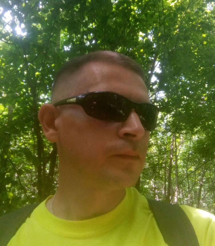  39769899  Andrei, 43 ,    