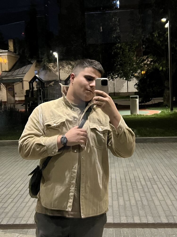 52789299  , 36 ,    