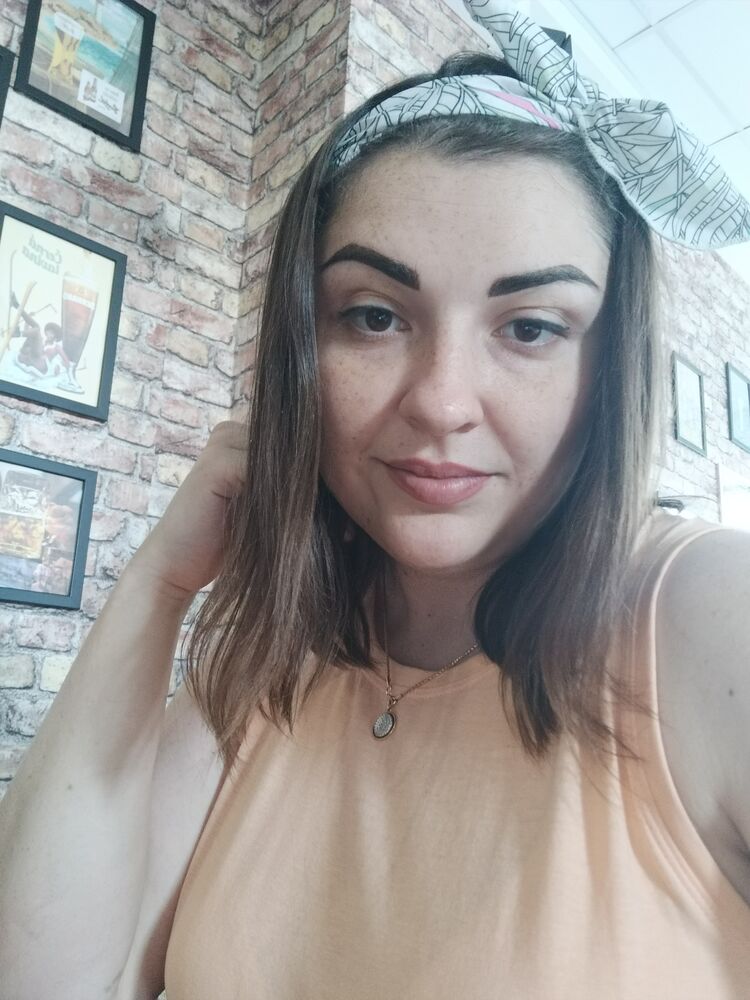  ,   Alexandra, 34 ,     , c 