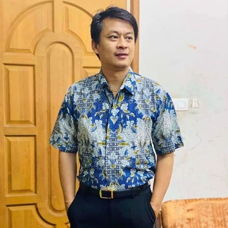  ,   Wong Li Chan, 50 ,     , c , 