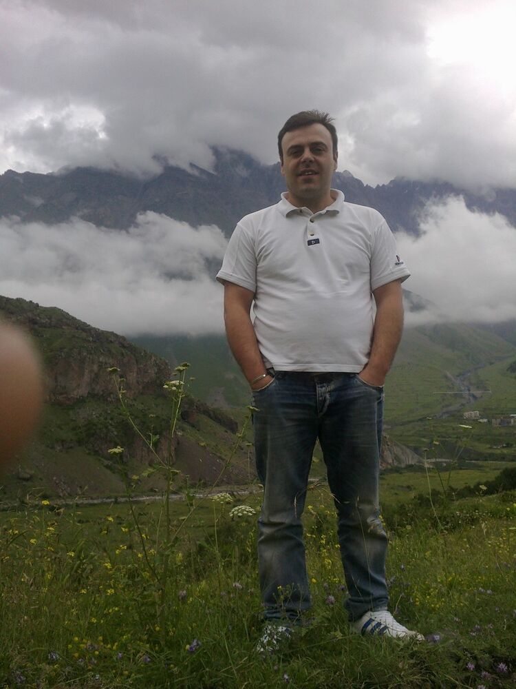  ,   Goga, 42 ,   ,   , c 