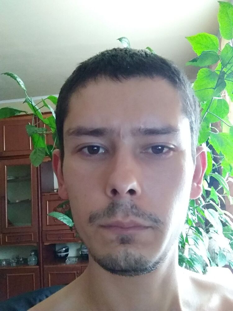  18458619  , 34 ,    