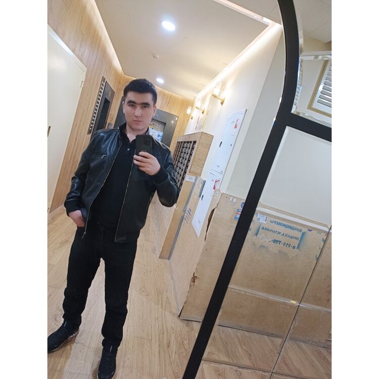  44918729  , 23 ,    