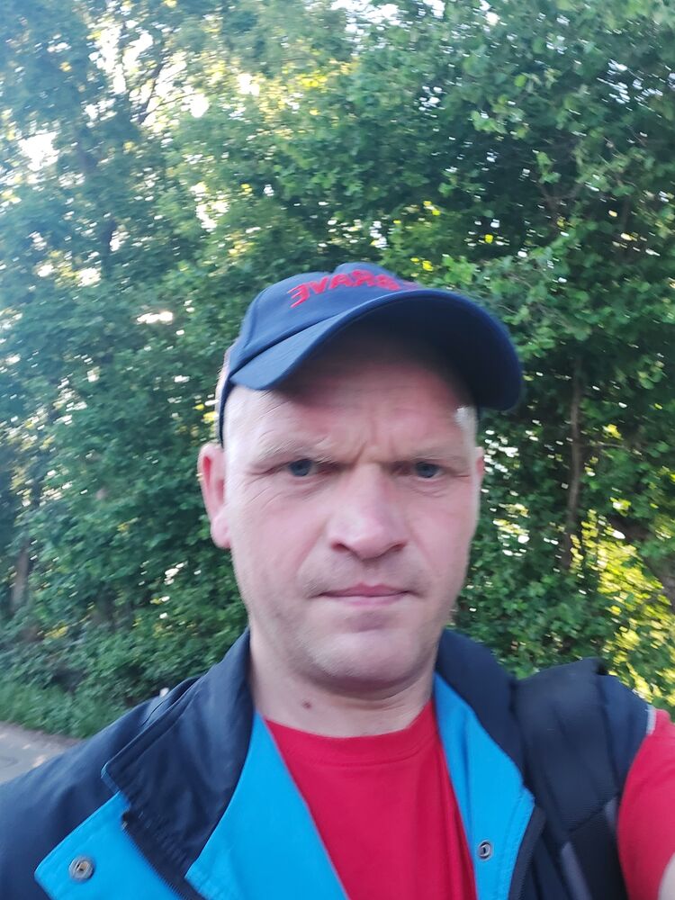  ,   Janek, 44 ,   ,   