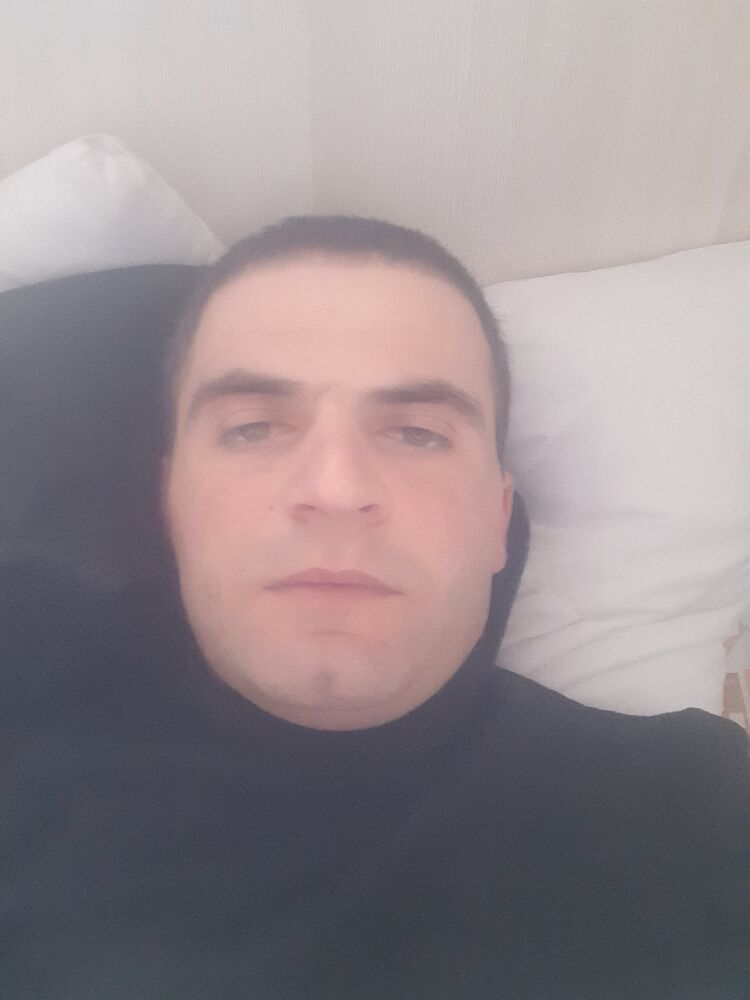  43142199  , 35 ,    