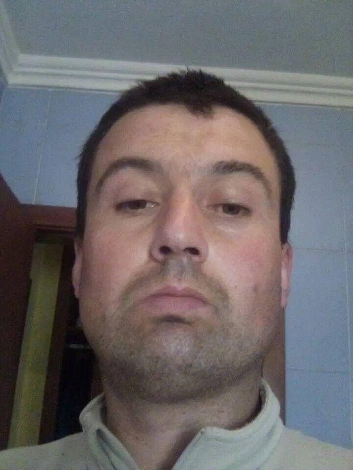  19630959  Paulo, 40 ,    Abrunheira