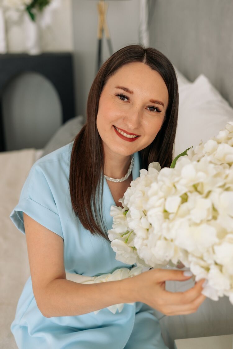  53026469  Alina, 35 ,    
