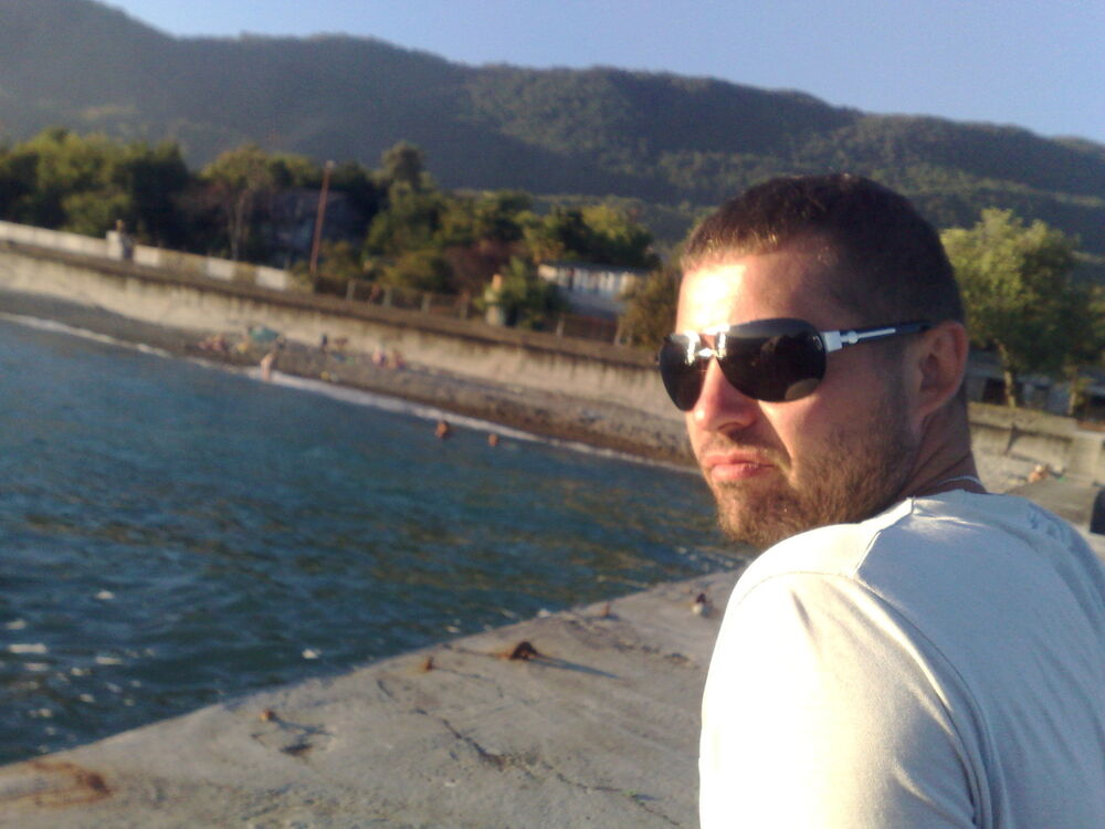  ,   Willis, 44 ,   