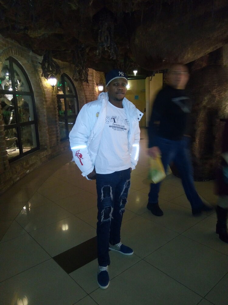  ,   Prince Shola, 40 ,   ,   , c 