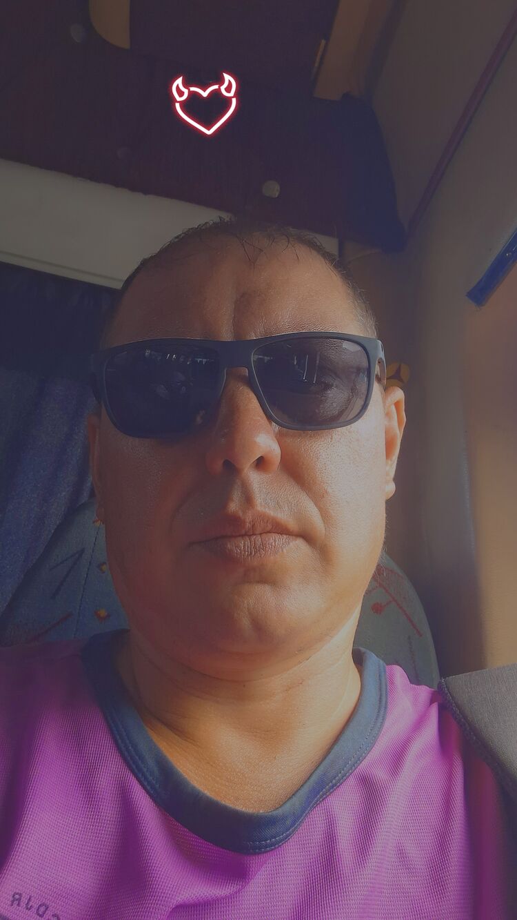  ,   Maks, 44 ,   ,   