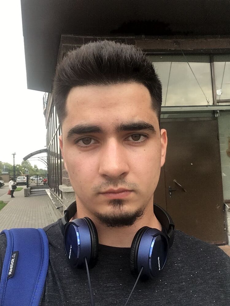  28424589  , 26 ,    -