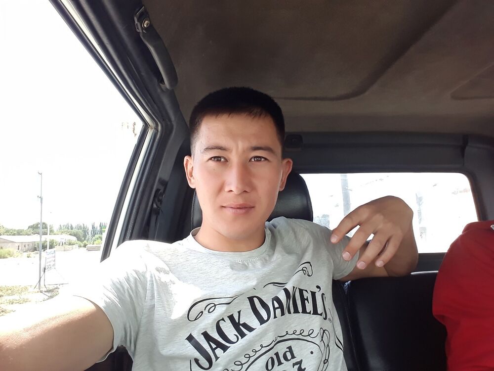  12052359  , 32 ,    -